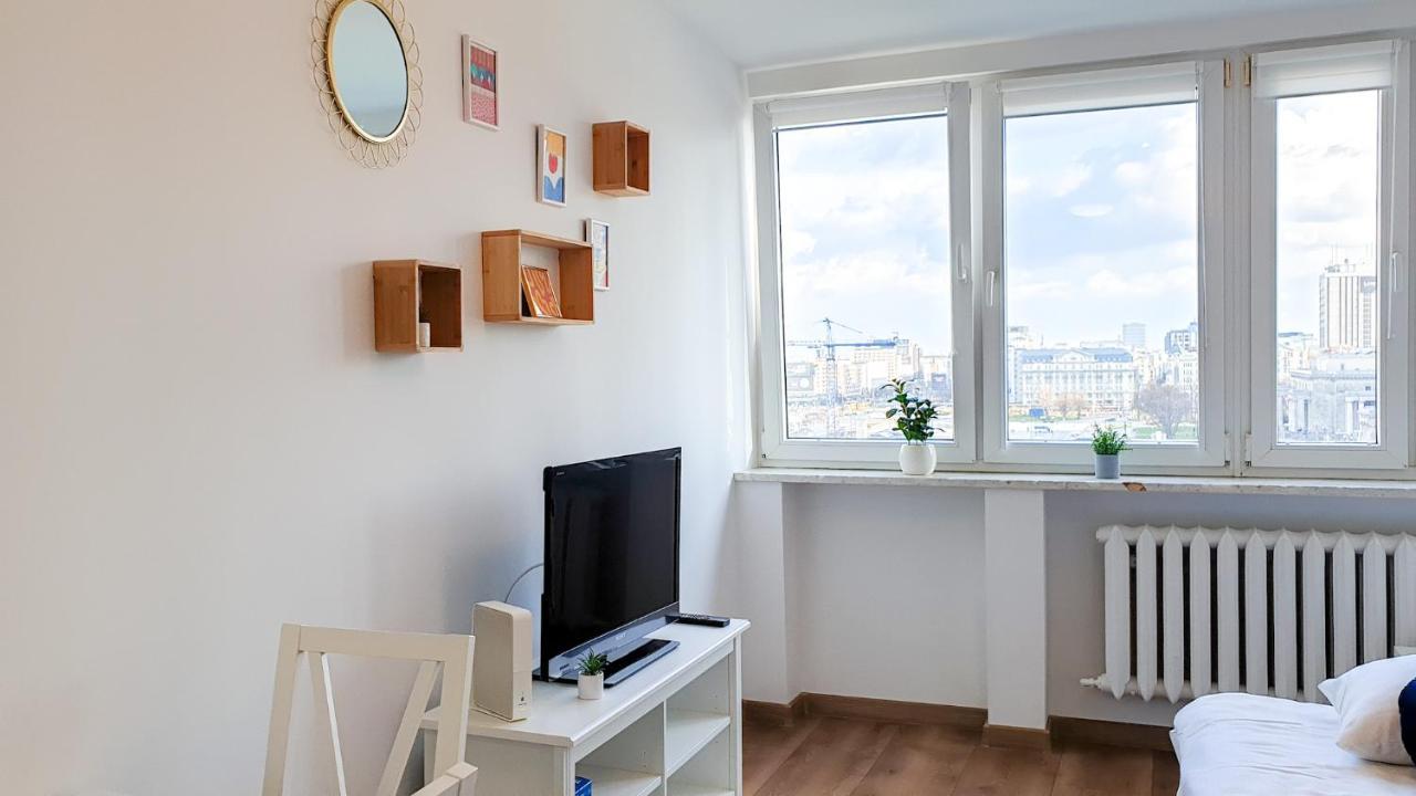 Apartment Sweet Life Next To Metro Station Warschau