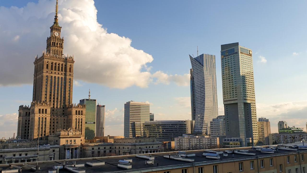 Apartment Sweet Life Next To Metro Station Warschau